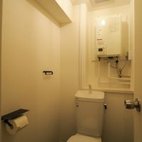 大阪市浪速区元町2丁目の賃貸物件/トイレは既存再利用（普通便座）