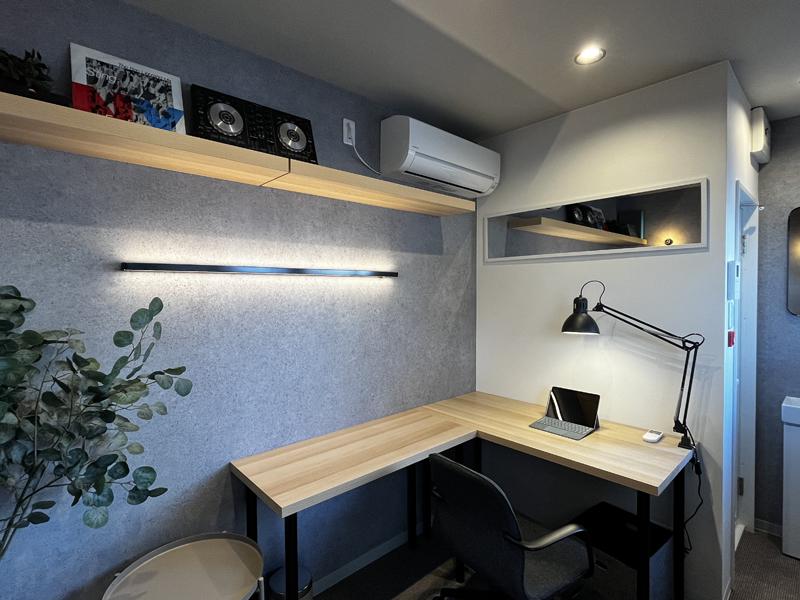 東大阪市俊徳町２丁目の賃貸物件/スモールオフィスは7㎡弱、1人で使うのには必要十分なサイズ感。