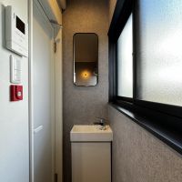 東大阪市俊徳町２丁目の賃貸物件/小さな手洗いが付いています。