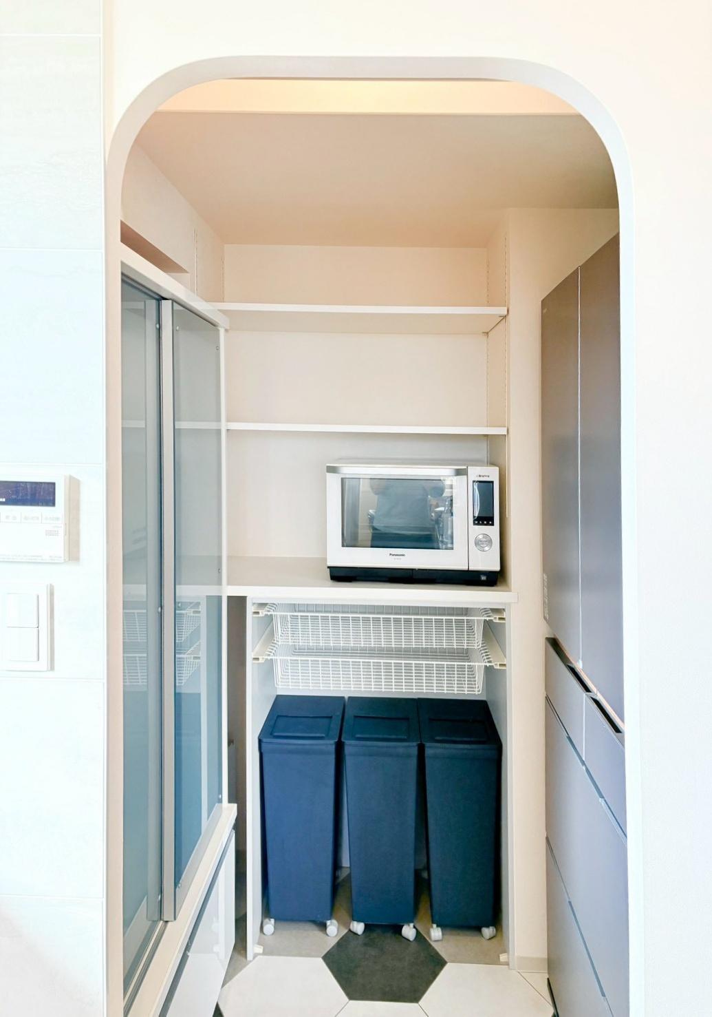 大阪市東住吉区南田辺5丁目の売買物件/パントリースペース。