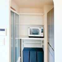 大阪市東住吉区南田辺5丁目の売買物件/パントリースペース。