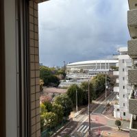 大阪市東住吉区南田辺5丁目の売買物件/室内からスタジアムも見えます。