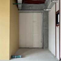 大阪府摂津市千里丘１丁目の賃貸物件/水回りはこちらに。排水やドレンなど、借主が工事をしやすいように工夫されています。