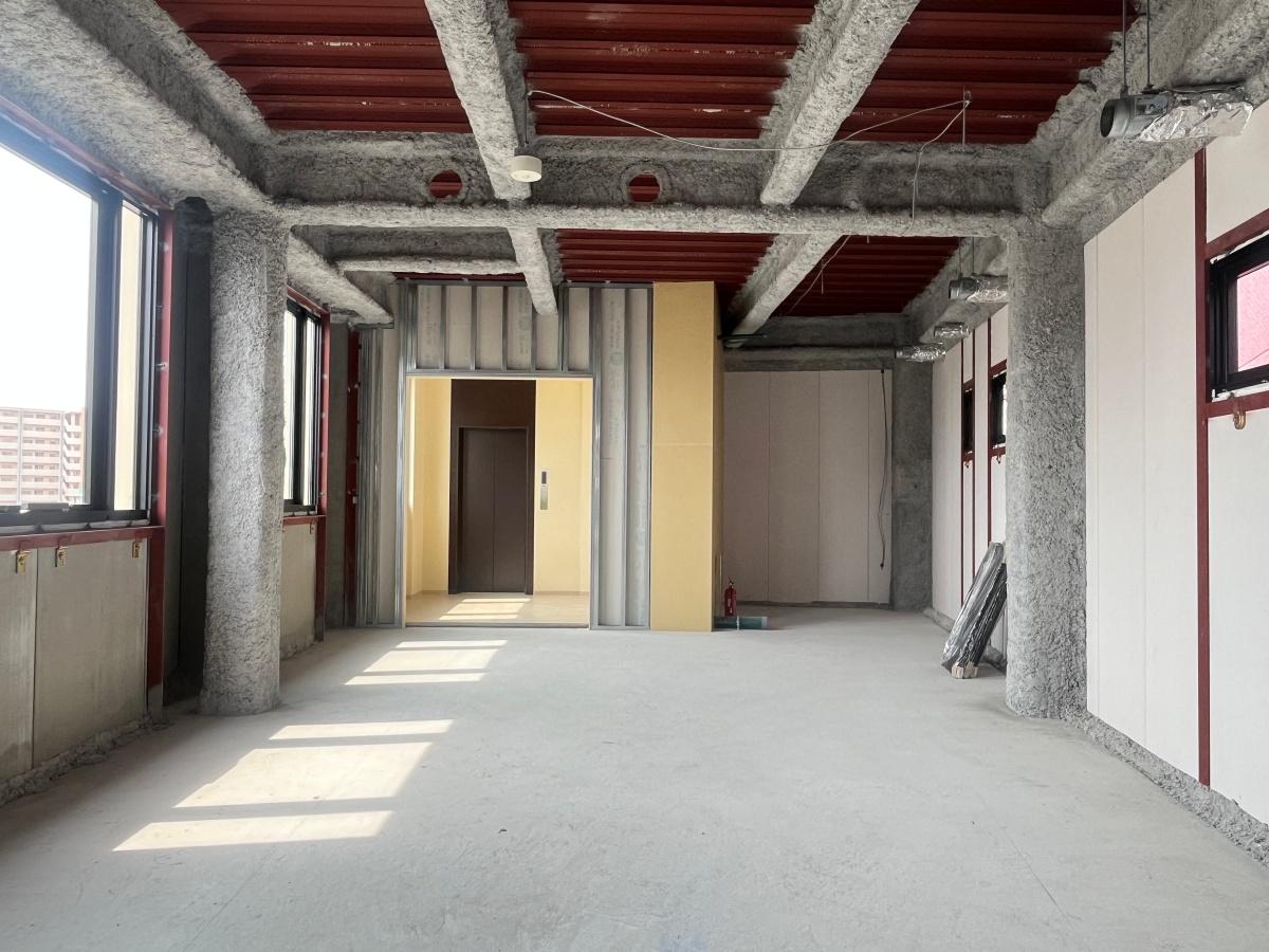 大阪府摂津市千里丘１丁目の賃貸物件/南東方向から。