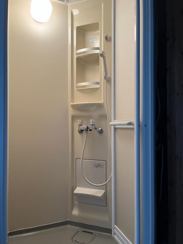 大阪市北区中崎2丁目の賃貸物件/1階のシャワールーム。