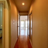 大阪府豊中市寺内１丁目の賃貸物件/玄関入ったらすぐに、眺望の良さを思い知らされる。