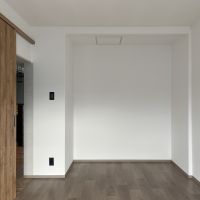 大阪府大阪市東淀川区下新庄６丁目の賃貸物件/どちらの部屋も、収納は天井までたっぷり。