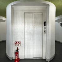 大阪府豊中市上新田４丁目の売買物件/建物の中心、円形のエレベーターコア方式