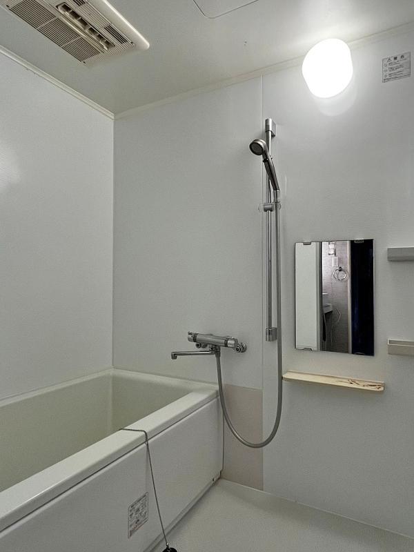 大阪府豊中市上新田４丁目の売買物件/ユニットバスに交換されています。