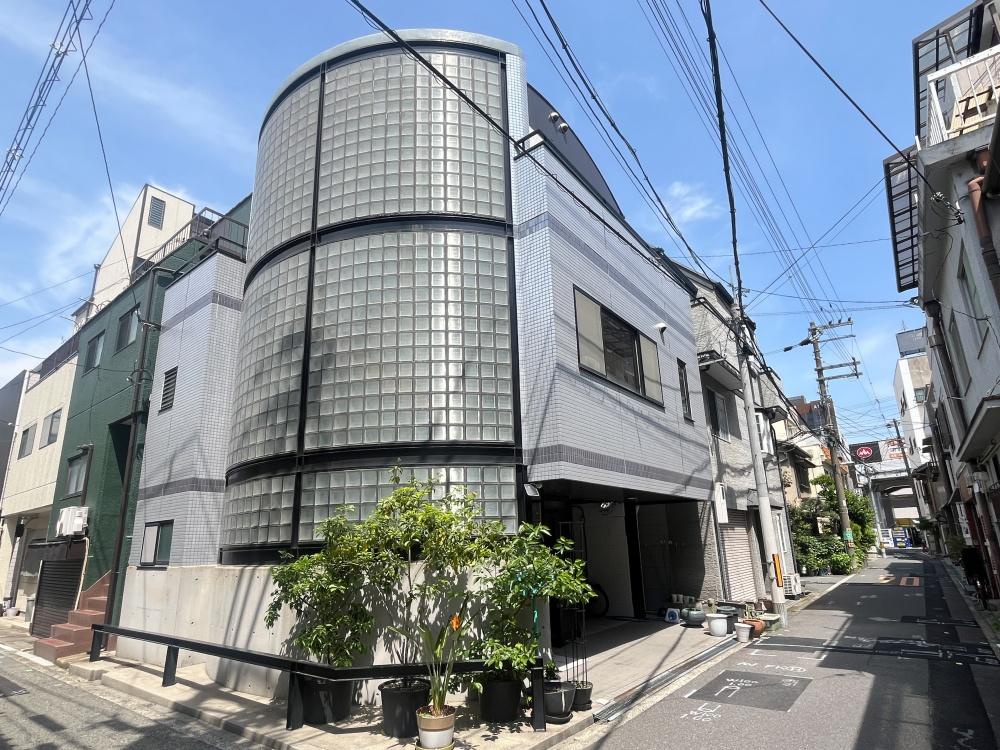 大阪市天王寺区舟橋町の賃貸物件/外観。募集は1階の区画です！