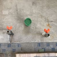 大阪市阿倍野区播磨町2丁目の賃貸物件/突き出た配管。
