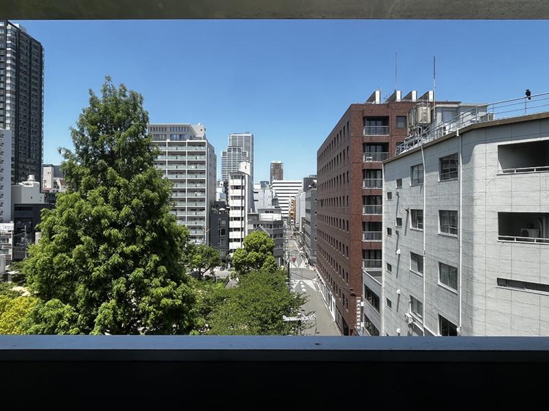 大阪市西区南堀江1丁目の賃貸物件/バルコニーからの眺望、かなり抜けています。