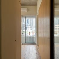 大阪市北区大淀中1丁目の賃貸物件/玄関まで光が届きます。