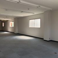 大阪市都島区片町1丁目の賃貸物件/東側からも陽が入ります。