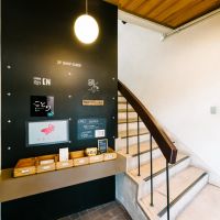 大阪市浪速区桜川3丁目の賃貸物件/1階エントランスにはショップカード等を置けるスペース有り