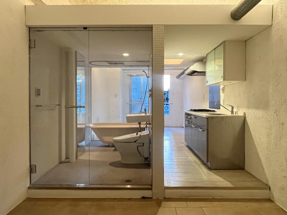 大阪市西区南堀江１丁目の賃貸物件/玄関から。