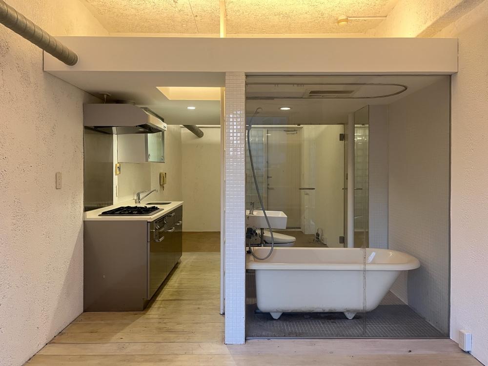 大阪市西区南堀江１丁目の賃貸物件/バルコニー側から振り返る。