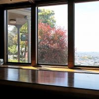 東大阪市客坊町の売買物件/大阪の街を一望できるバーカウンター