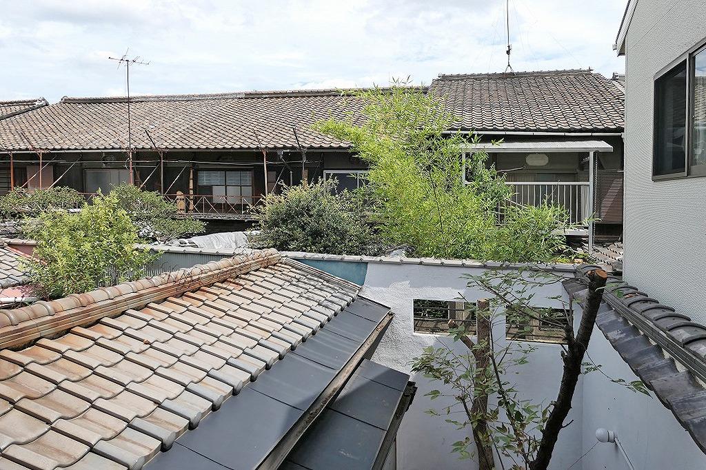 大阪市住之江区西住之江の賃貸物件/２階の北側の景色。まるで昭和初期にタイムスリップしたよう