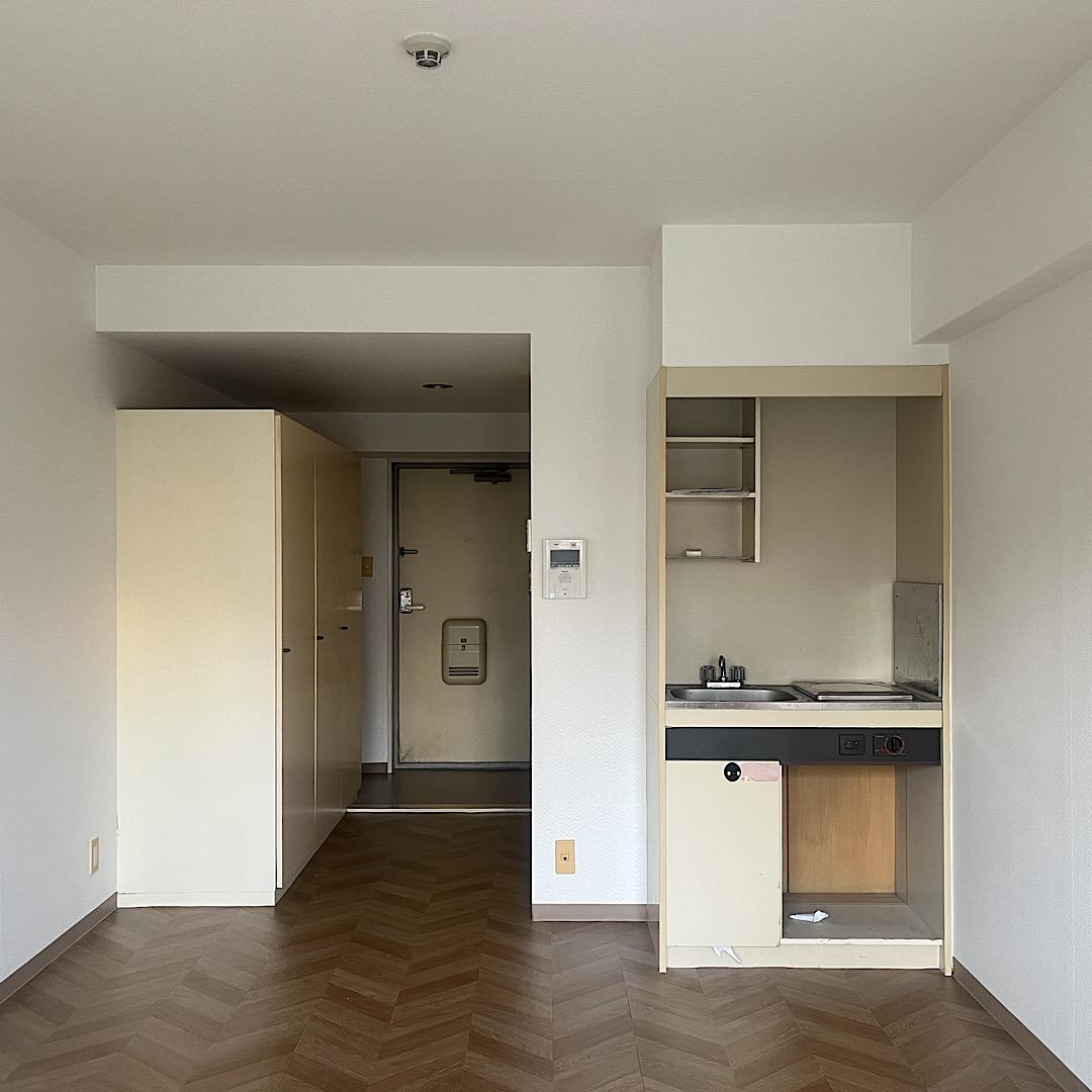 大阪市西区京町堀の賃貸物件/【Aタイプ】バルコニー側から振り返る