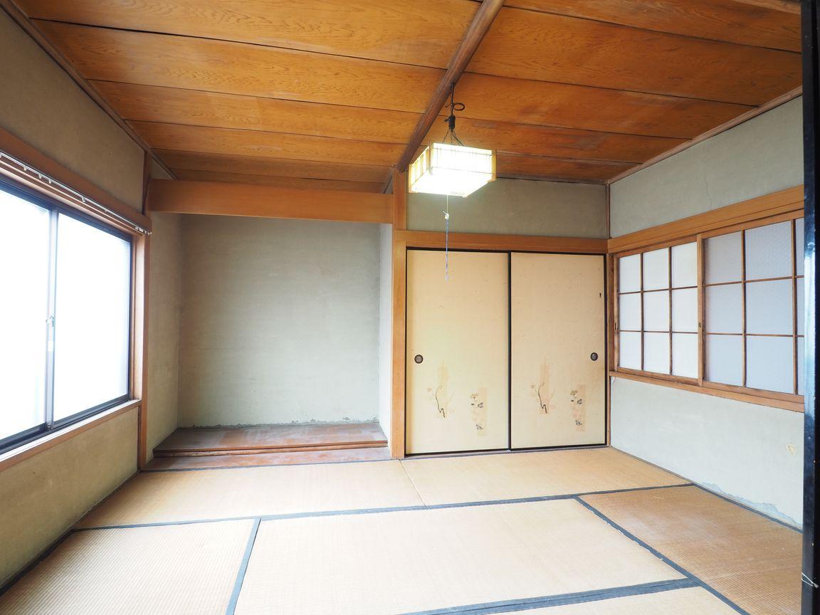 2階和室6帖。北向きだが光がよく入る