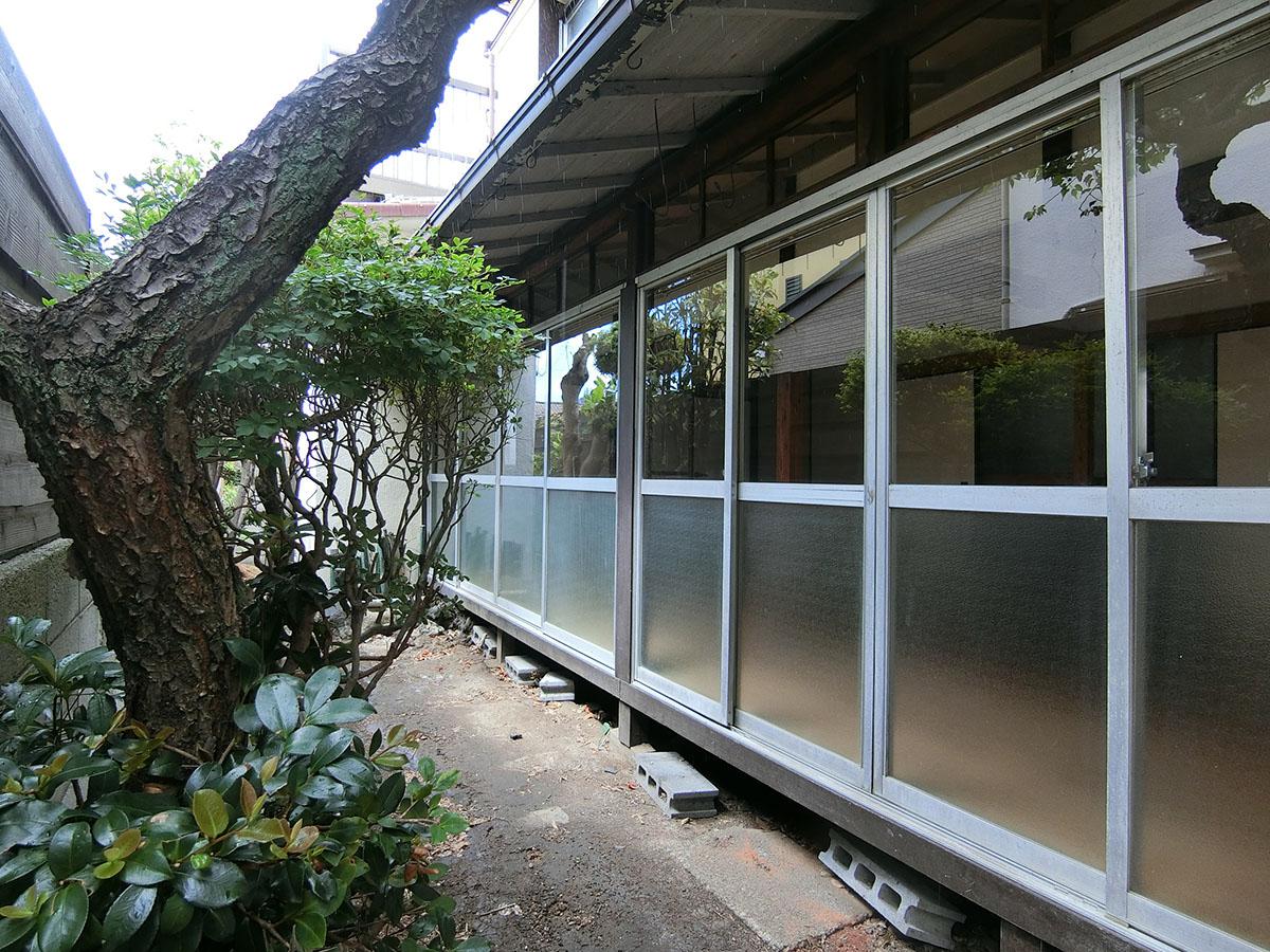 気持ちいい縁側と庭