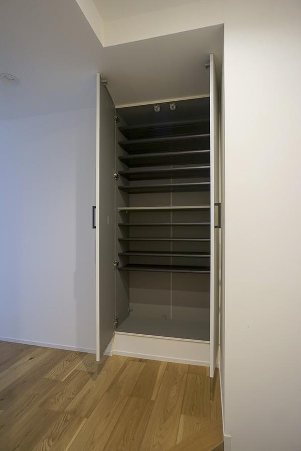 世田谷区大原の賃貸物件/シューズボックス