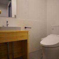 台東区蔵前の賃貸物件/女性用トイレ。トイレは作り直したので清潔感あります