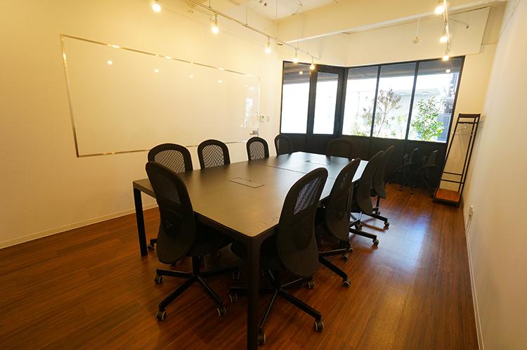 千代田区神田神保町の賃貸物件/共用の会議室