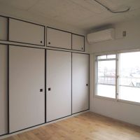 杉並区高円寺北の賃貸物件/リビングと繋げて使える洋室には押入が2つ分