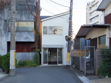 港区西麻布の賃貸物件/ちいさな一棟アトリエ