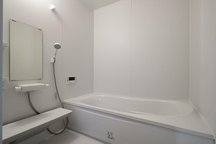 台東区日本堤の賃貸物件/かなりゆったりとしたサイズのお風呂