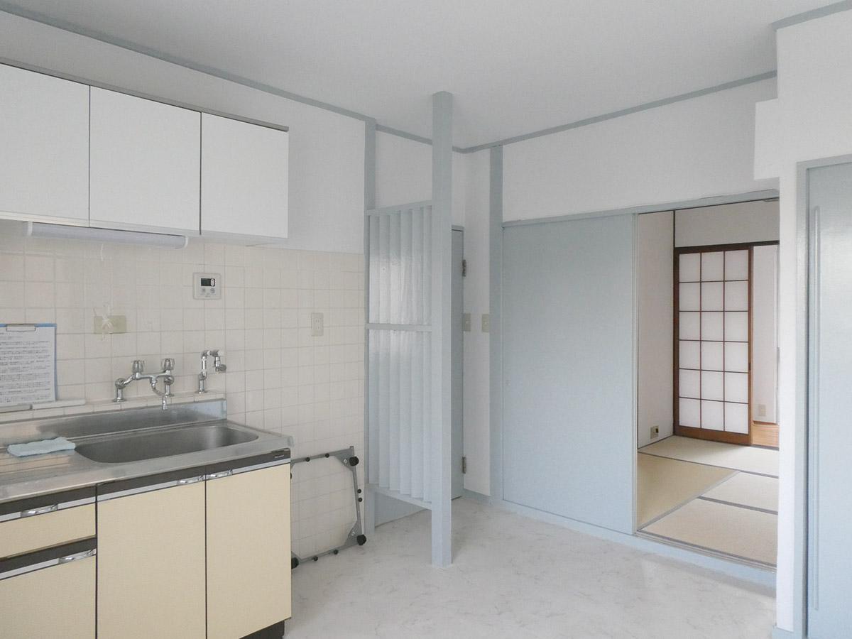 淡い水色がアクセントになっていて、可愛らしい内装