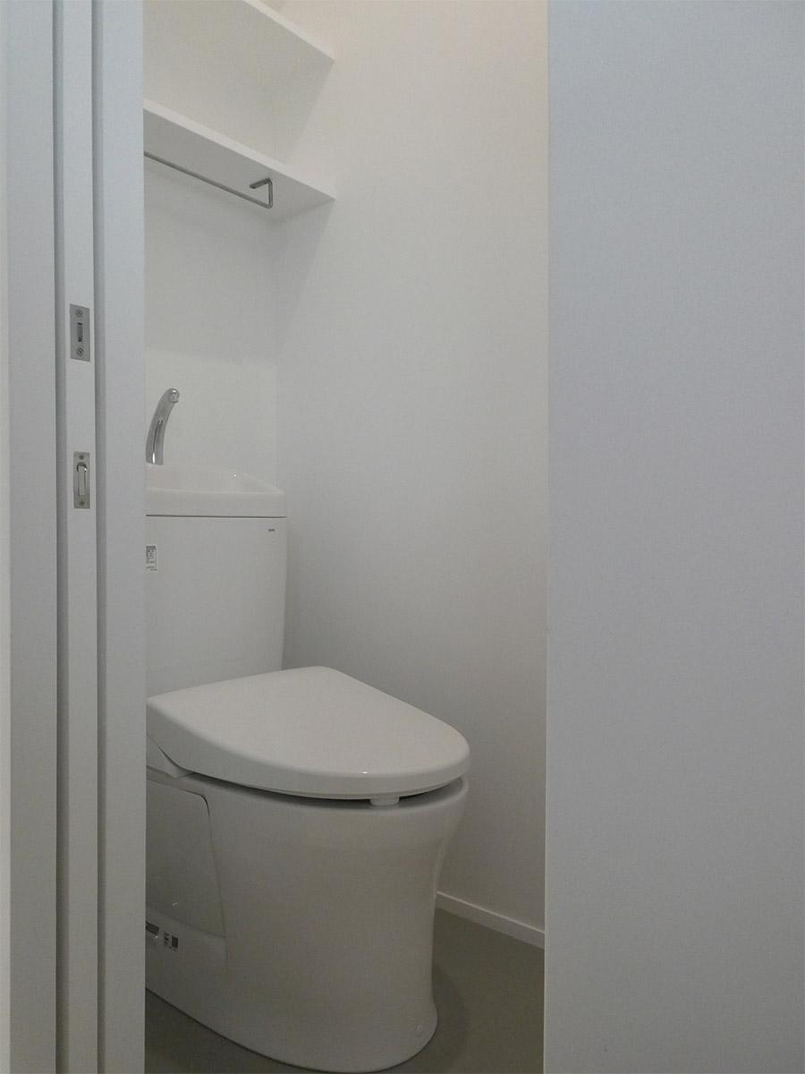 トイレも新しく快適