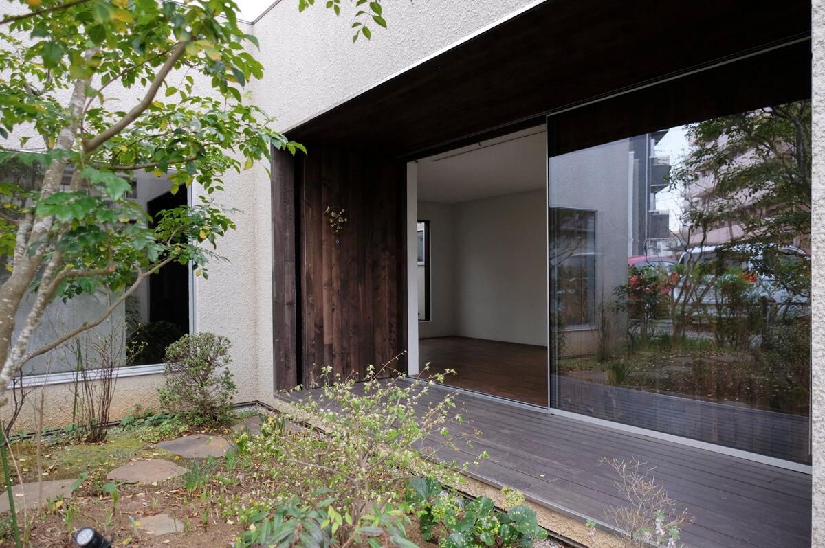 6つの庭がある平屋 千葉県松戸市秋山の物件 東京r不動産