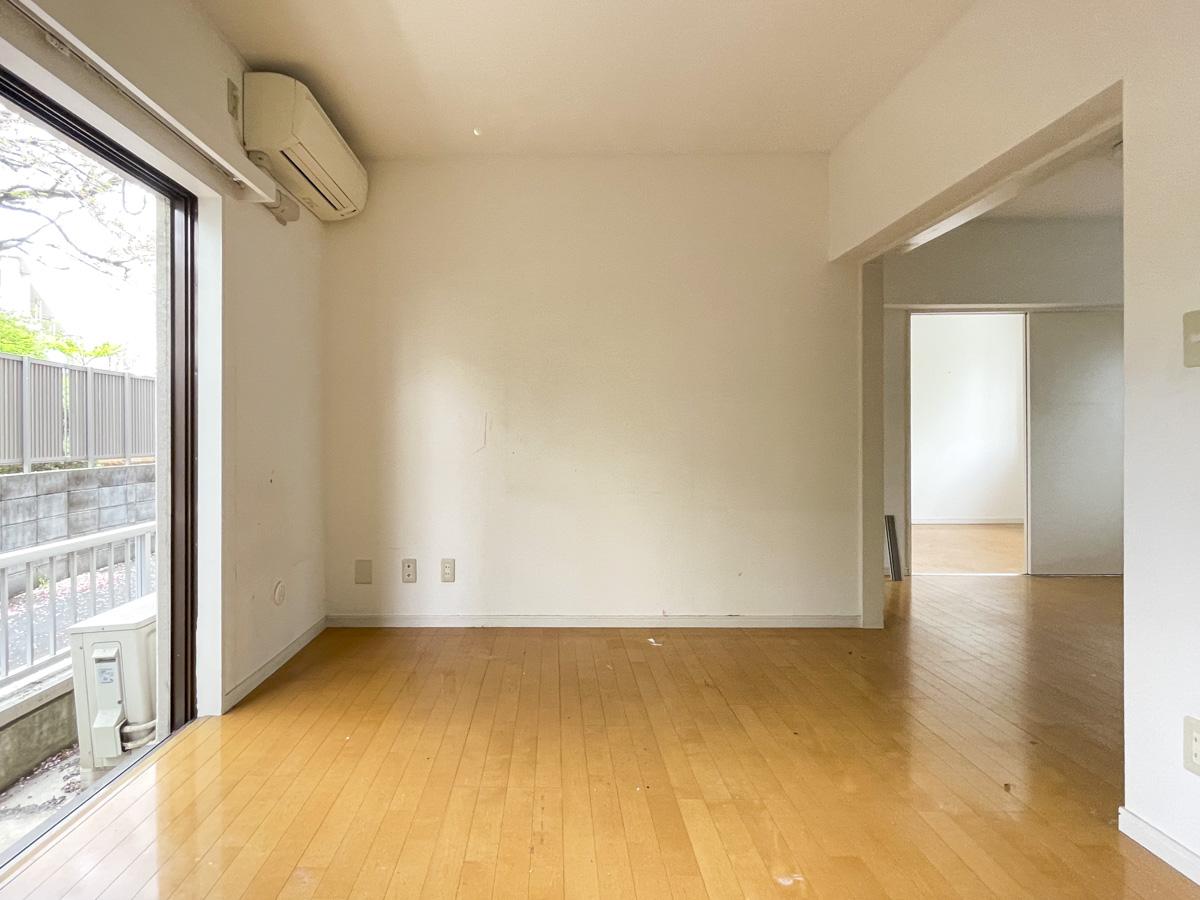 ダイニングに面した部屋はリビングとして(写真は全て別部屋のもの)
