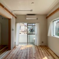 新宿区赤城下町の賃貸物件/窓が多く明るい