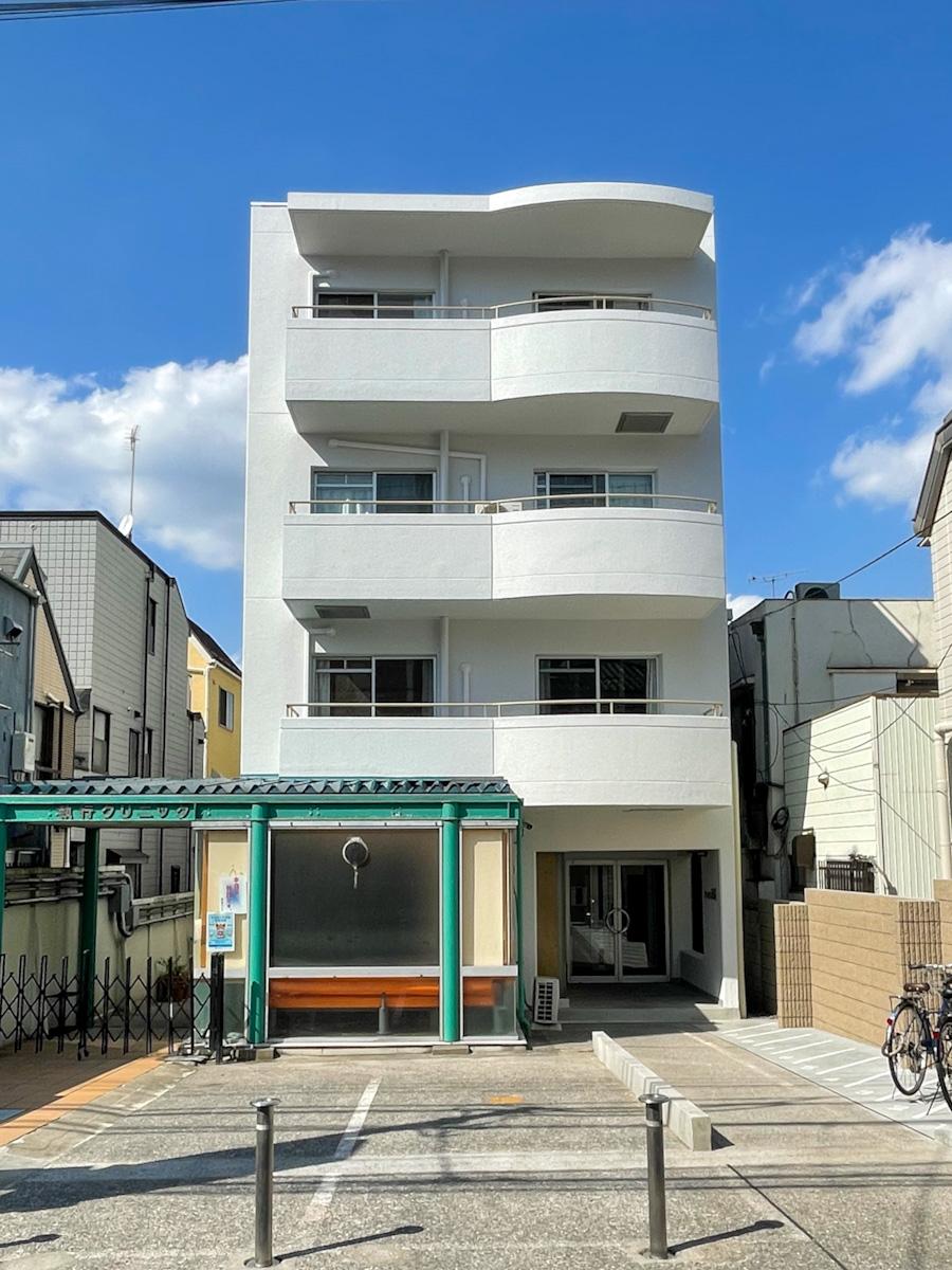 新宿区赤城下町の賃貸物件/外観。オートロックも付いてます