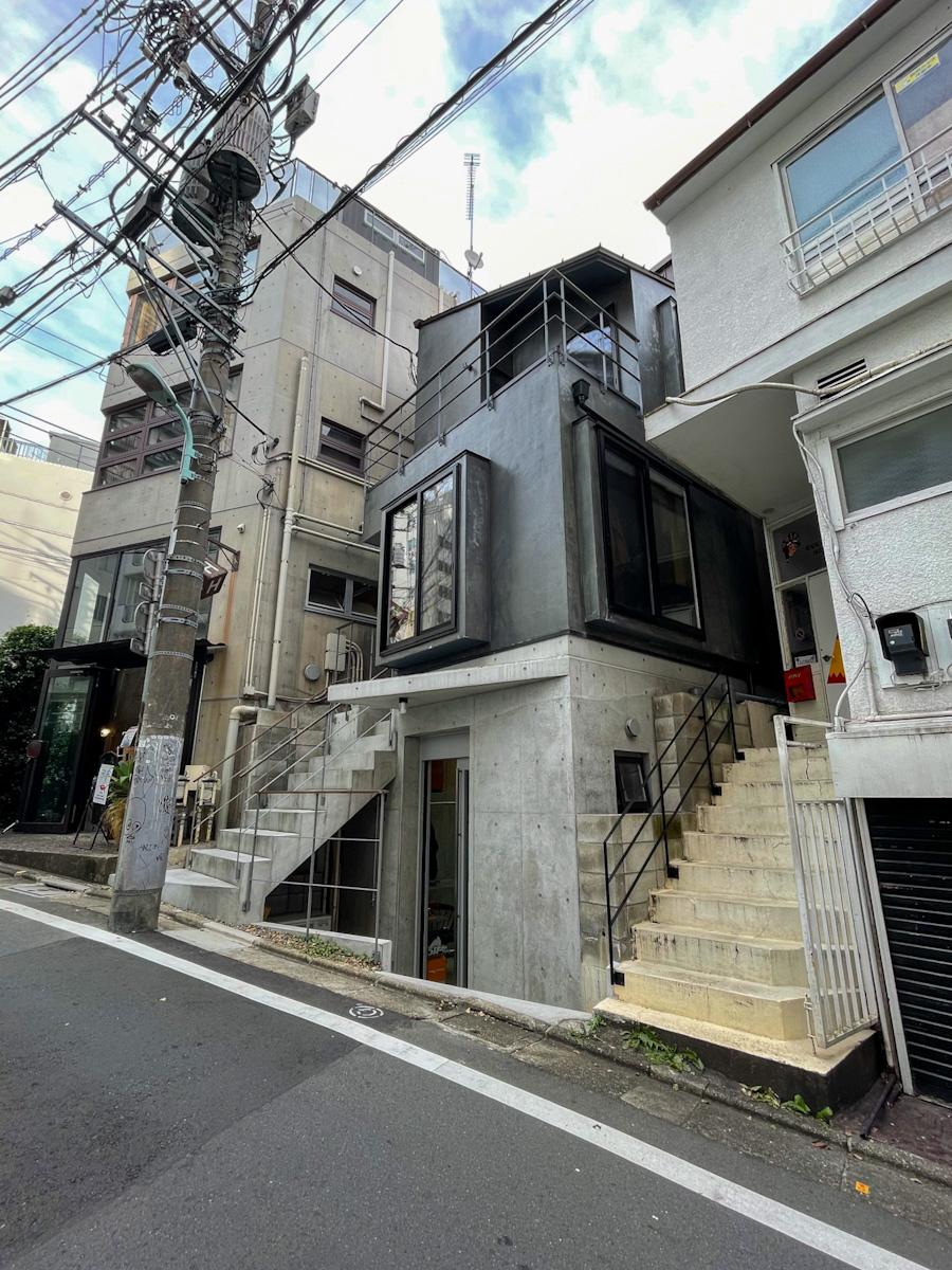 2020年に立てられたばかりの、新しい建物