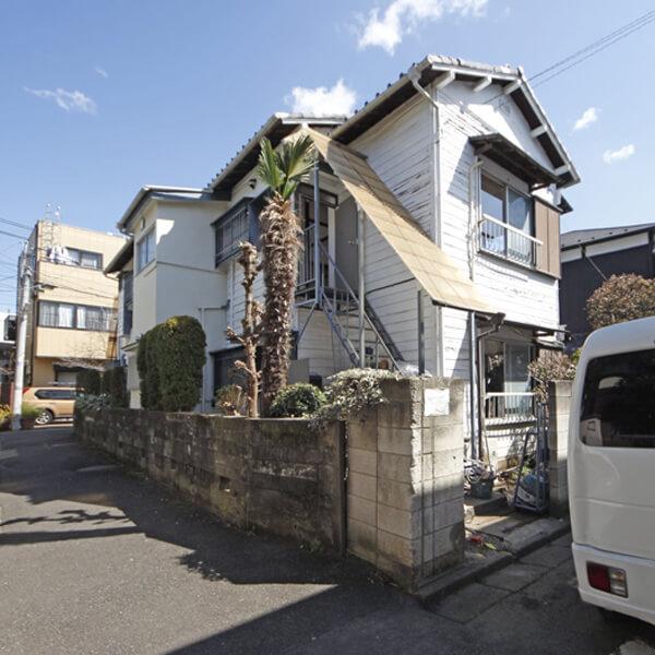 小ぶりで愛くるしい外観