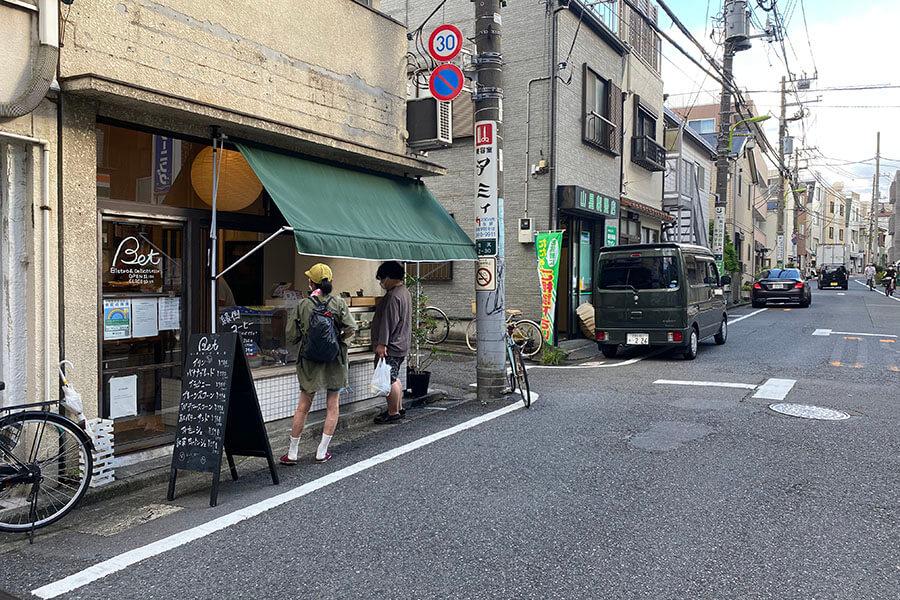 世田谷区池尻の賃貸物件/近くには雰囲気の良いお店があるのはポイント高め