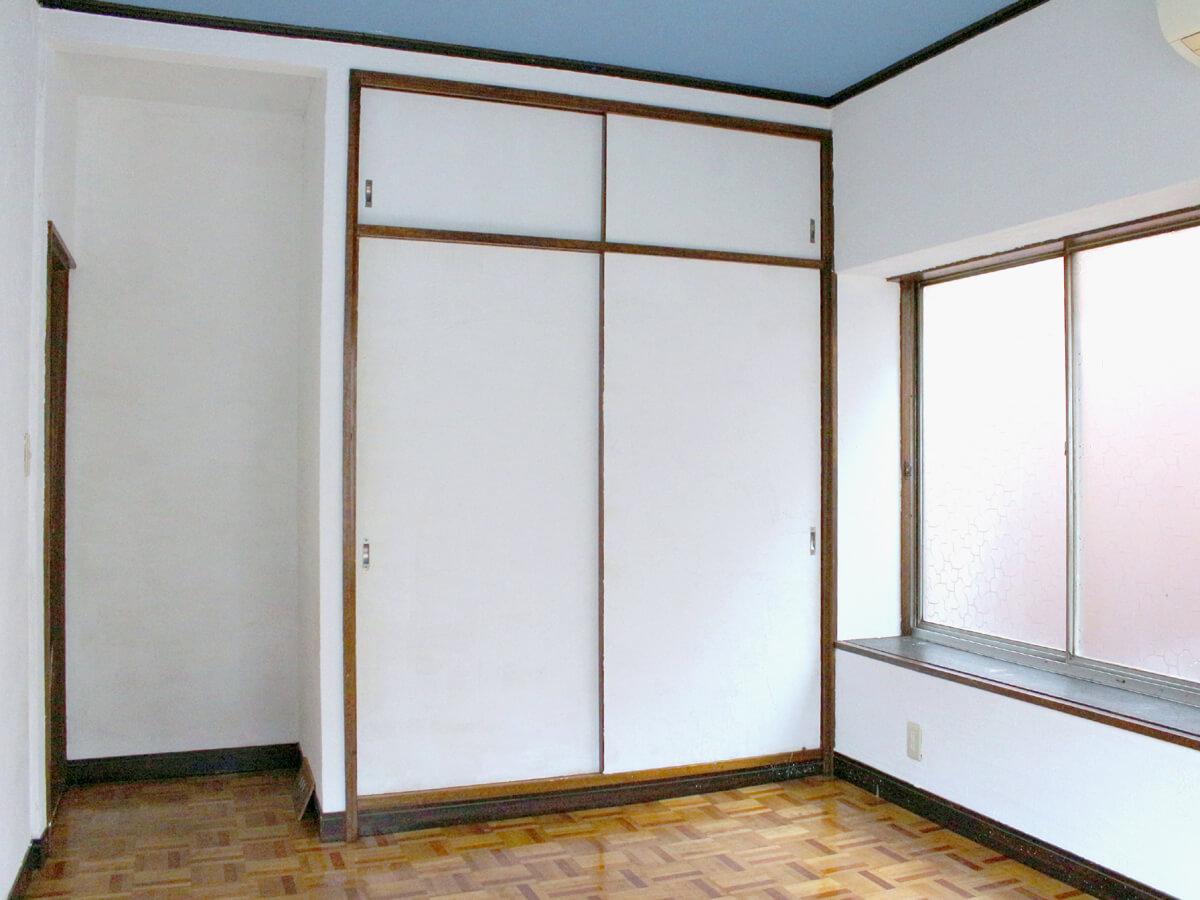 頼もしい収納がある部屋です