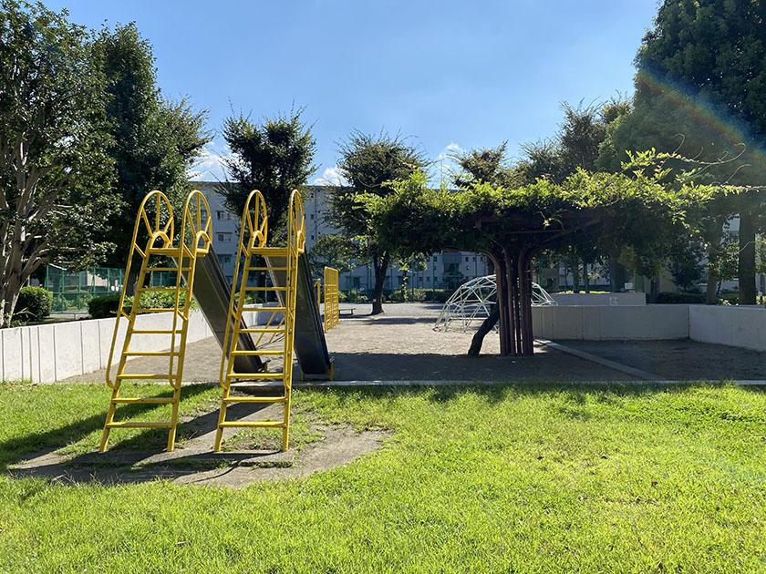 敷地内は、公園が豊富