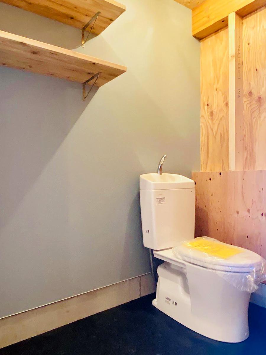 脱衣所とトイレが同室