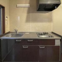 荒川区東日暮里の賃貸物件/キッチンはガスコンロ2口