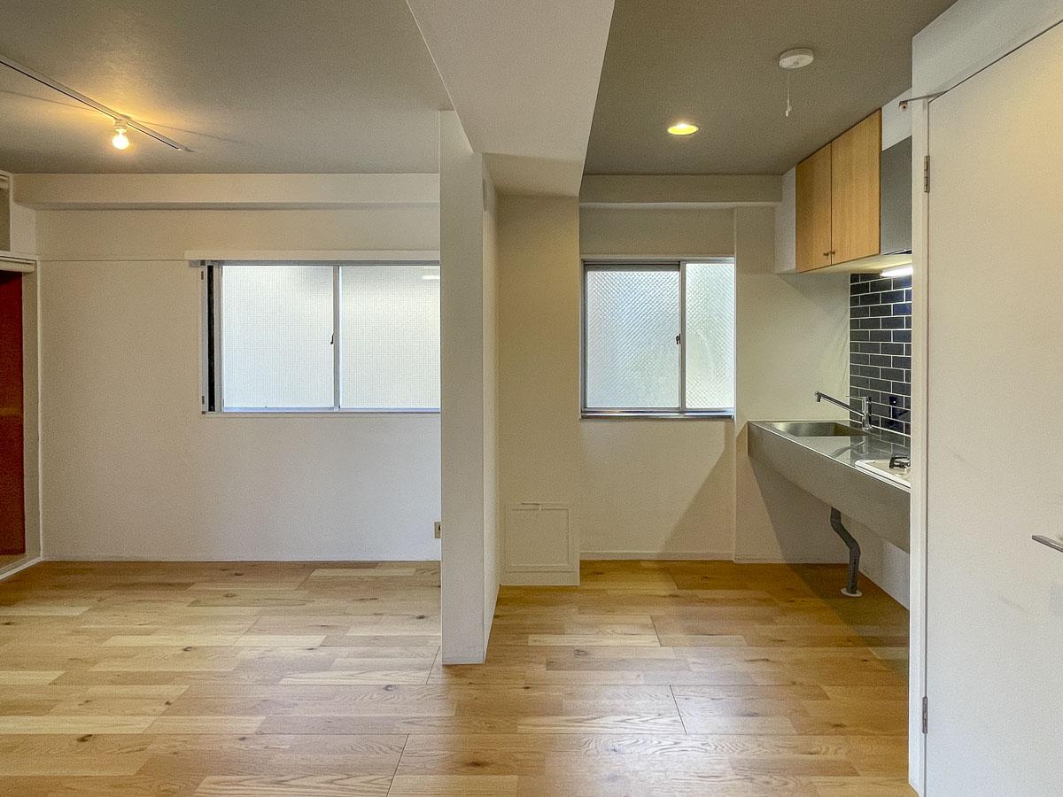 豊島区南長崎の賃貸物件/二面採光のため、キッチン周りにも光が入る