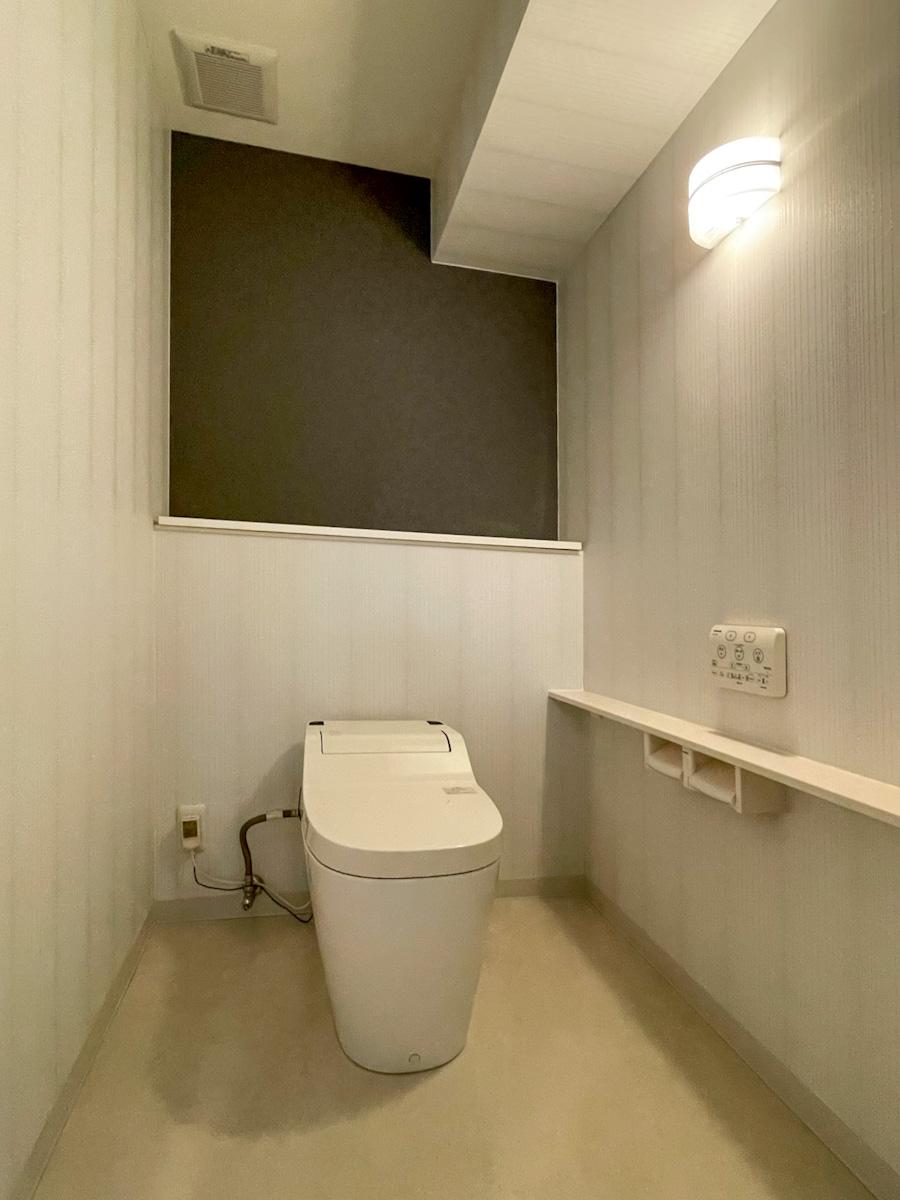 渋谷区代々木の賃貸物件/トイレは広々