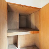 中野区中野の賃貸物件/2階の押入。奥行きが深く、収納量はしっかり