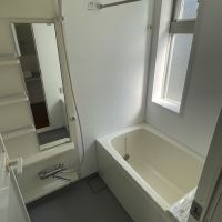 杉並区西荻南の賃貸物件/2階：浴室。浴室乾燥機、追いだき機能がついています