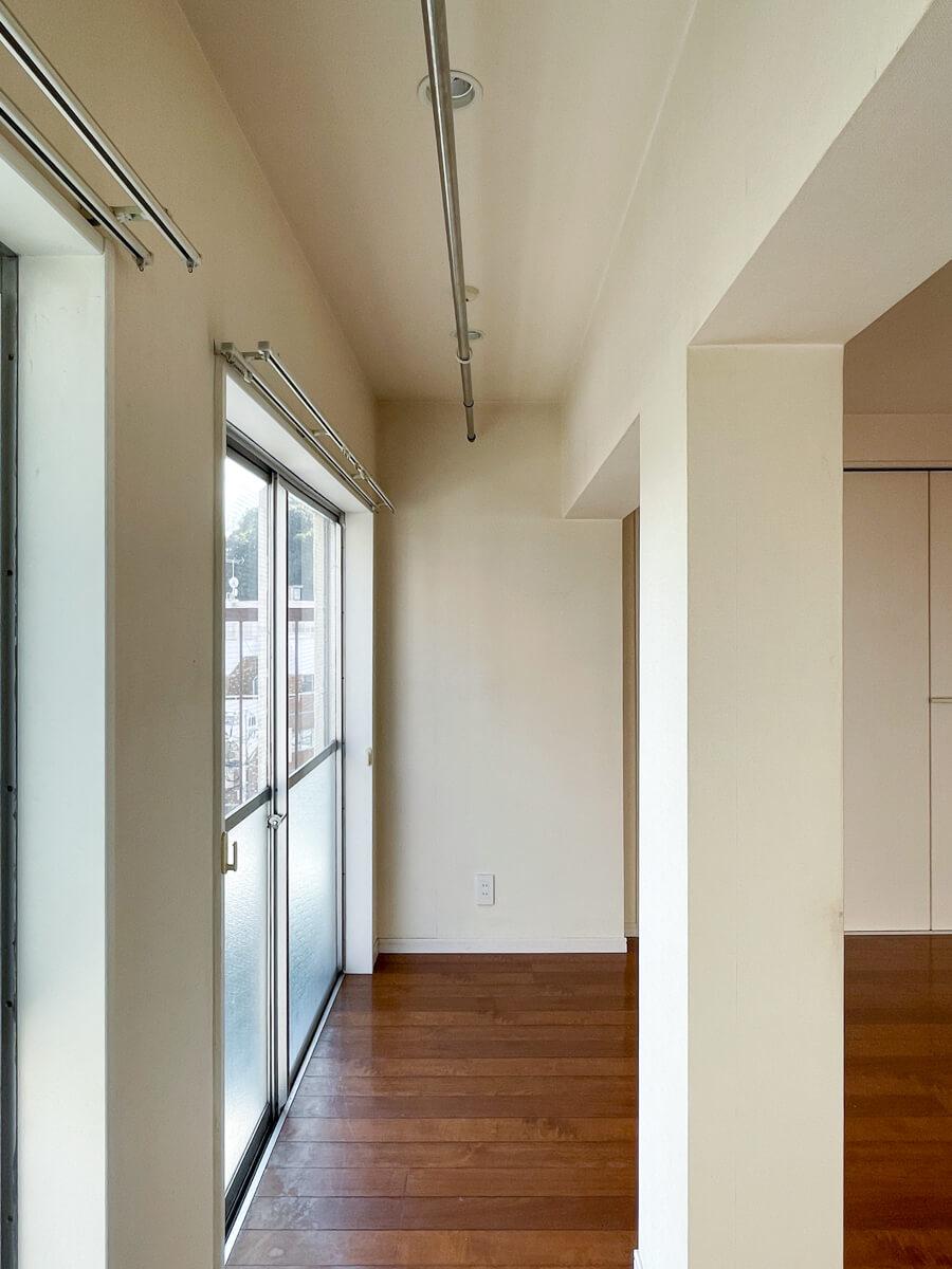 渋谷区千駄ヶ谷の賃貸物件/インナーバルコニー部分にも洗濯物が干せる